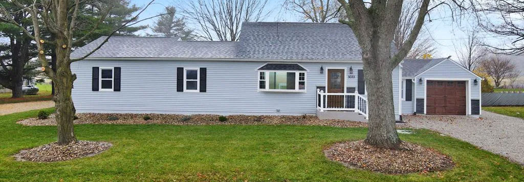 House for sale at 5033 Crestline Rd, Bucyrus, OH 44820